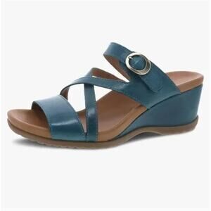 NWOT Dansko Ana Teal Wedge Sandals Size 38